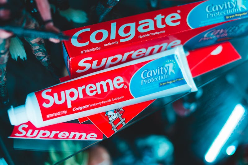 Remove ink stains with the help of toothpaste